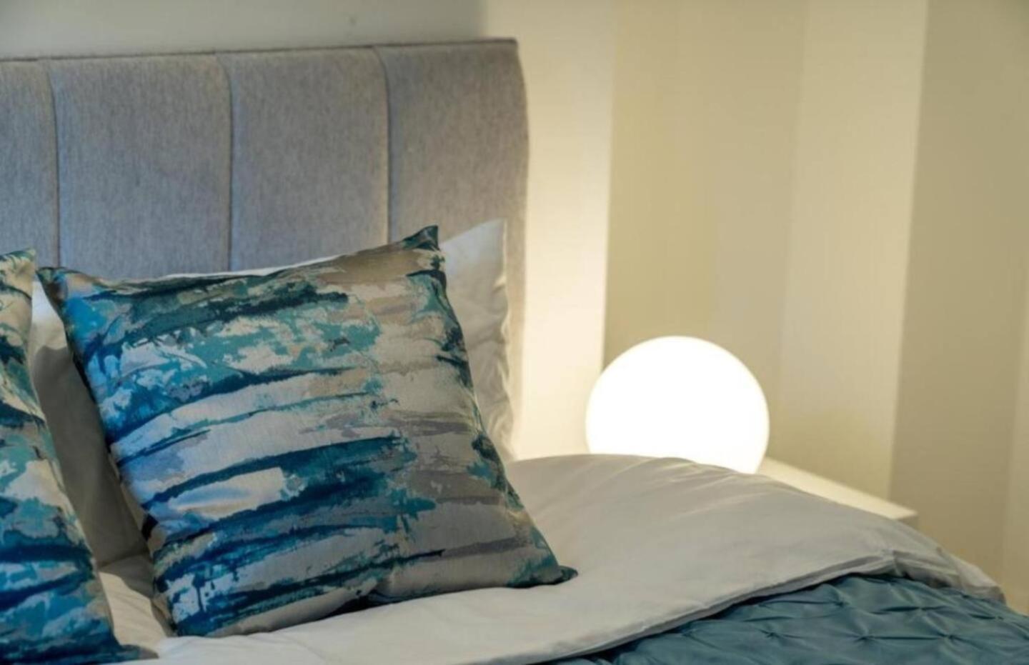 Niru Experience Luxury Boutique Garden 2Bd 2Ba Leilighet London Eksteriør bilde